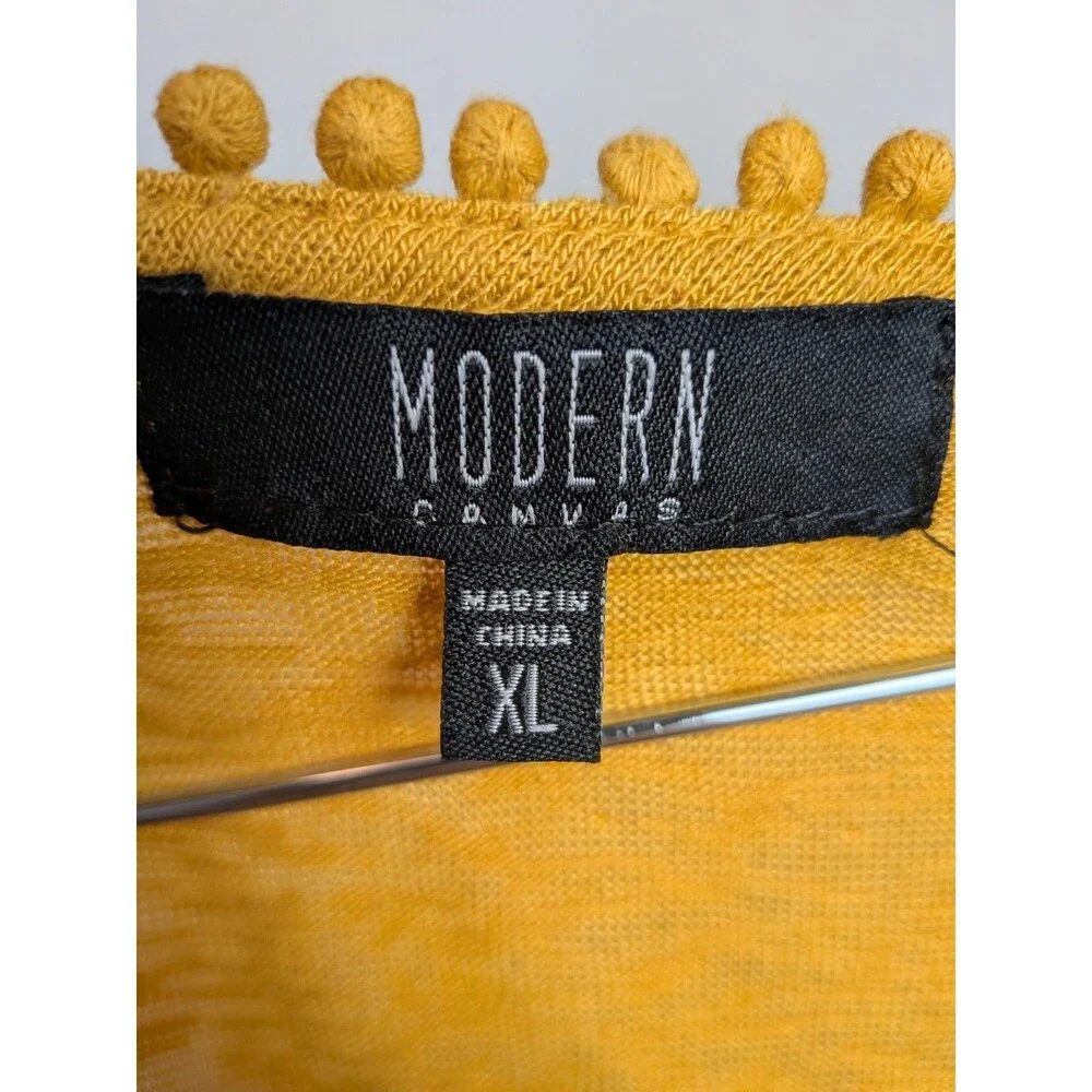 Modern Canvas Top Sz XL Gold Yellow Scalloped Lace Detail Short Sleeve Shirt
